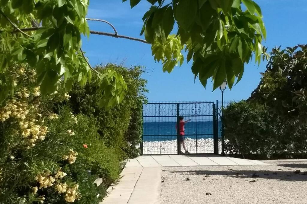Beachfront Apt! Ac - Pool - Parking Apartment Altea Exterior foto
